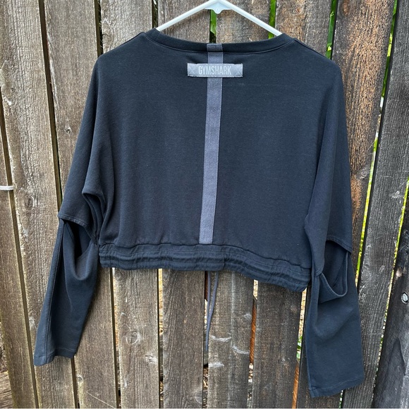 Gymshark Box Utility Long Sleeve Cut Out Elbow Crop Top In Black Sz S - Picture 9 of 15
